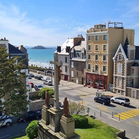 Le PETIT SILLON - Joli T2 rénové - VUE MER - 1 place de parking Saint-Malo Exterior foto